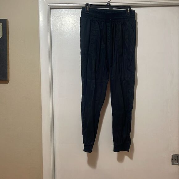 A new day, baggy, joggers size small - Picture 2 of 5